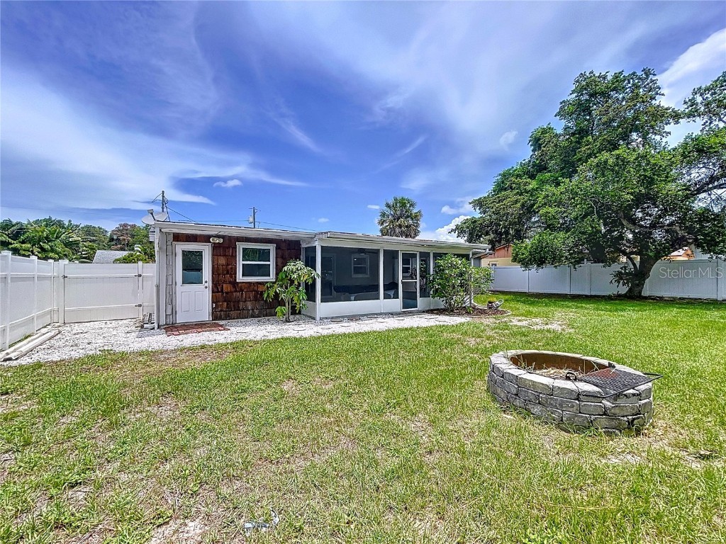 1445 Coburn Drive Tarpon Springs FL 34689 TB8399023 image7
