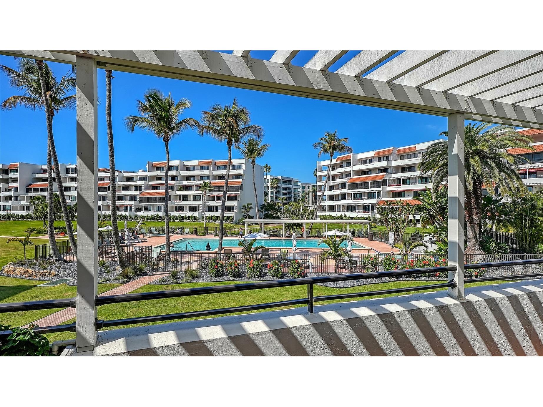 1445 Gulf Of Mexico Drive #101 Longboat Key FL 34228 - GULF OF MEXICO A4684021 image14