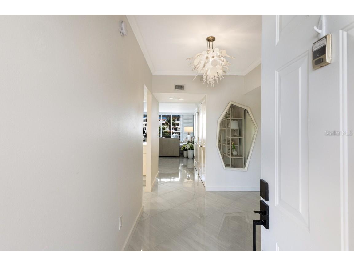 1445 Gulf Of Mexico Drive #304 Longboat Key FL 34228 - GULF OF MEXICO A4663026 image5