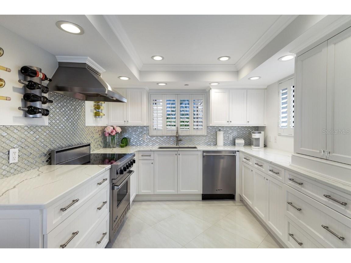 1445 Gulf Of Mexico Drive #304 Longboat Key FL 34228 - GULF OF MEXICO A4663026 image9