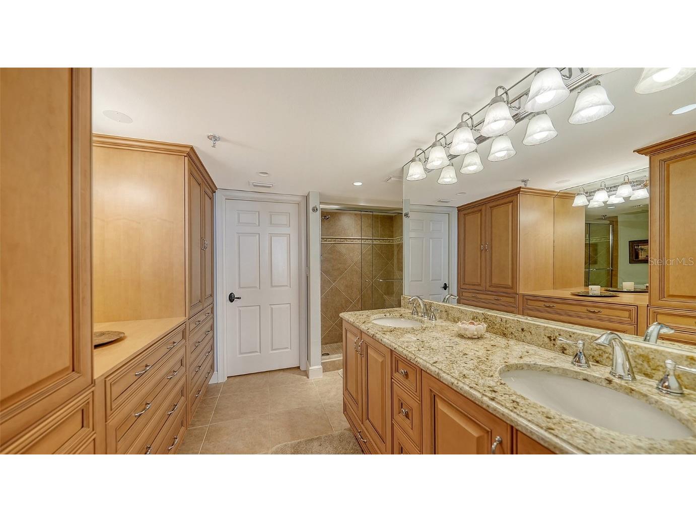 1445 Gulf Of Mexico Drive #404 Longboat Key FL 34228 - GULF OF MEXICO A4661956 image37