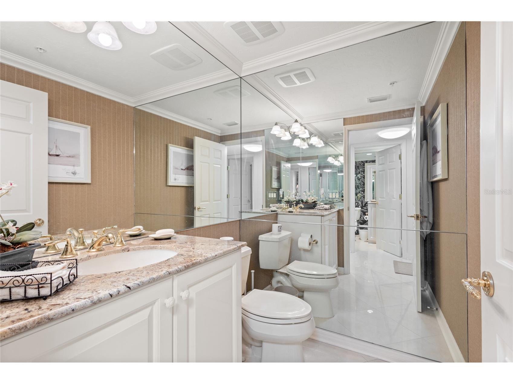1445 Gulf Of Mexico Drive #501 Longboat Key FL 34228 - GULF OF MEXICO A4687339 image49