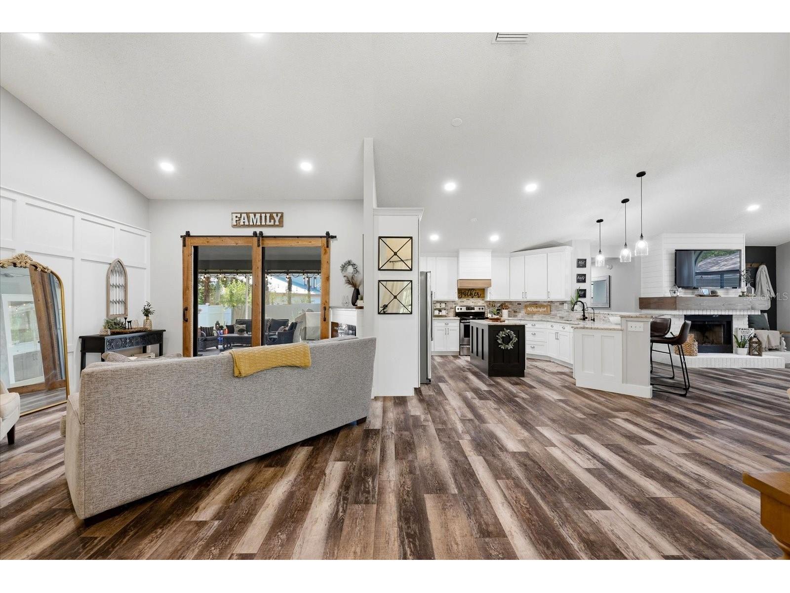 1445 Waterwood Drive Lutz FL 33559 O6405469 image8