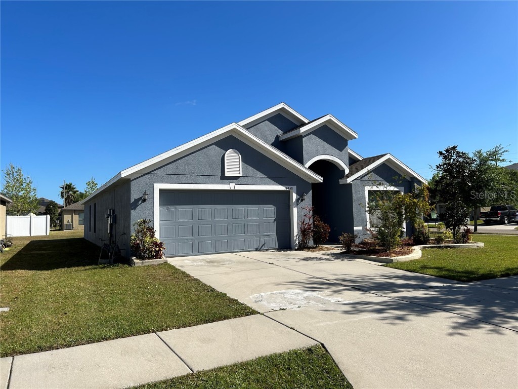 14458 Alistar Manor Drive Wimauma FL 33598 T3436467 image1