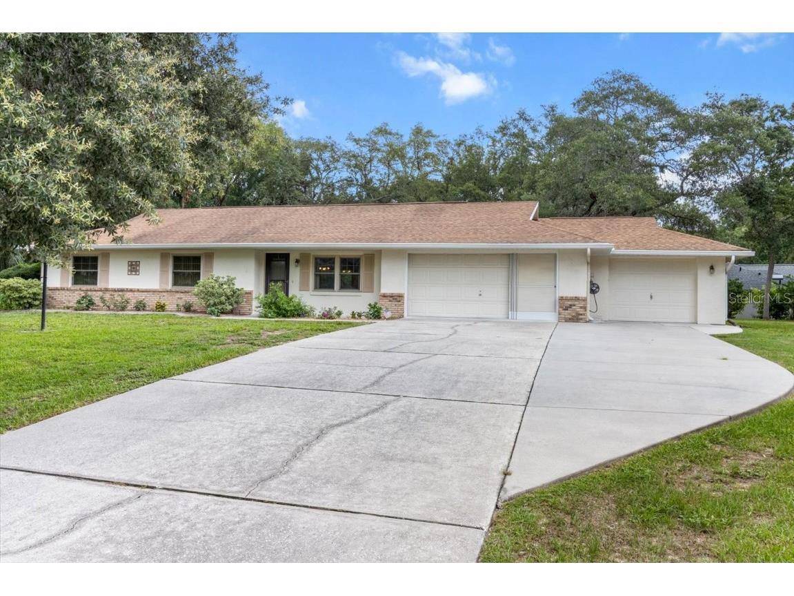 1446 E Saint James Loop Inverness FL 34453 TB8399511 image1