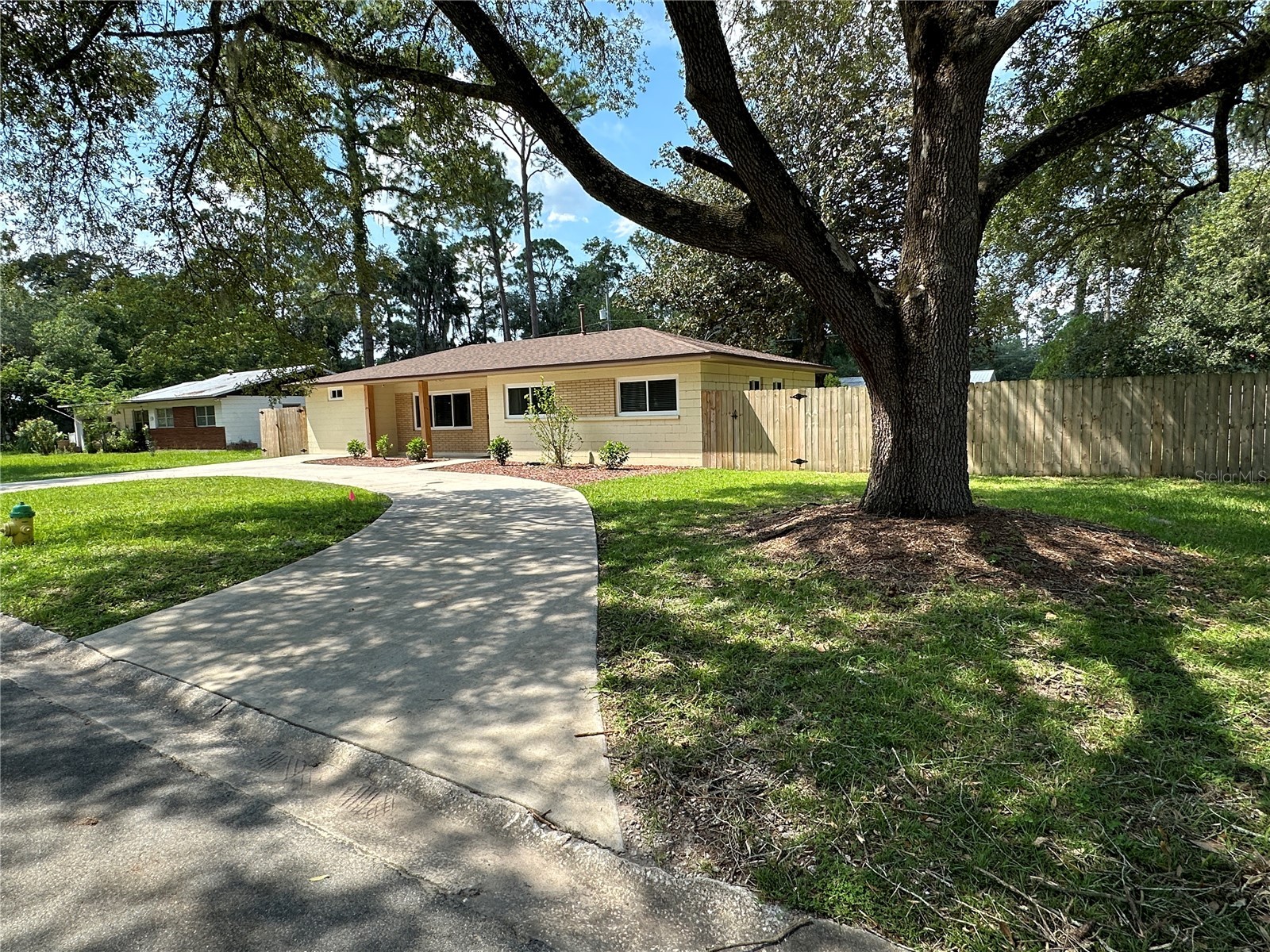 1446 NE 22nd Avenue Gainesville FL 32609 O6402174 image1