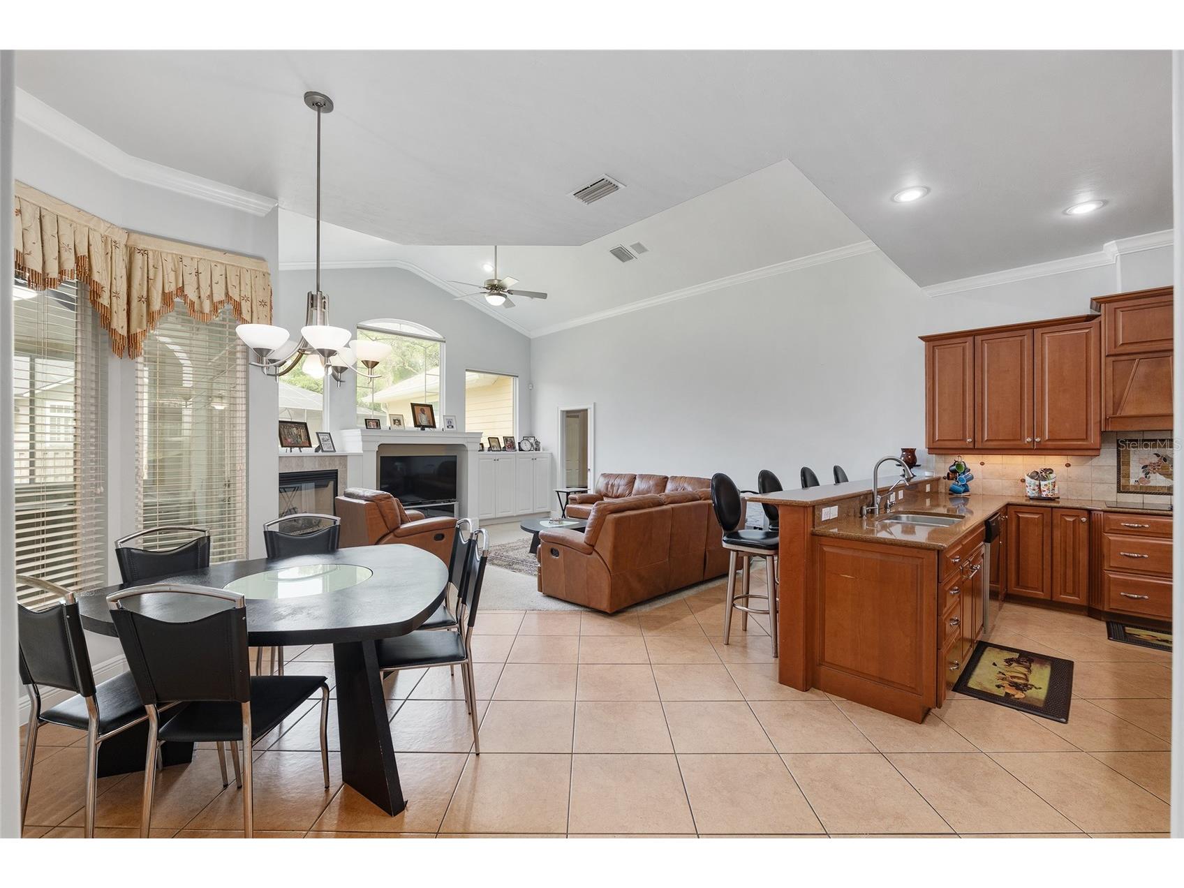 1446 SW 87th Street Gainesville FL 32607 GC540164 image14