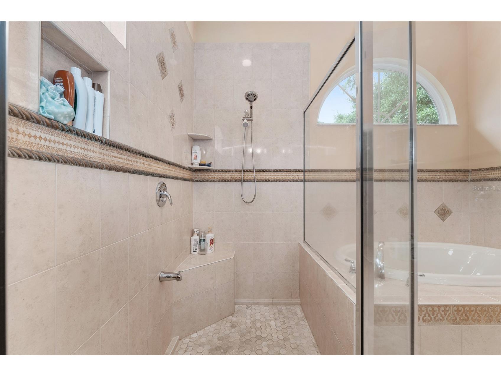 1446 SW 87th Street Gainesville FL 32607 GC540164 image37
