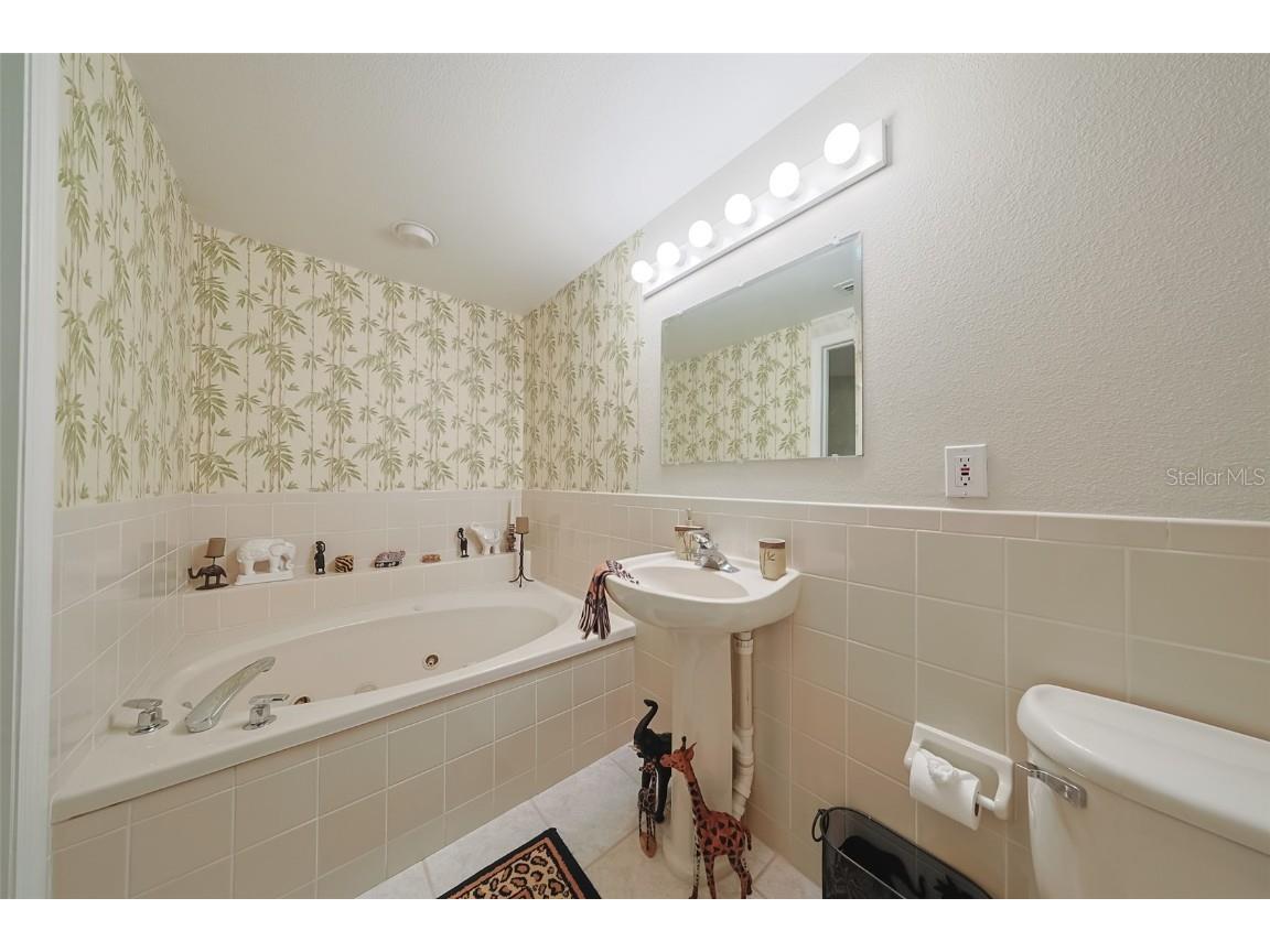 14460 Marina Way #9 Seminole FL 33776 TB8445654 image19