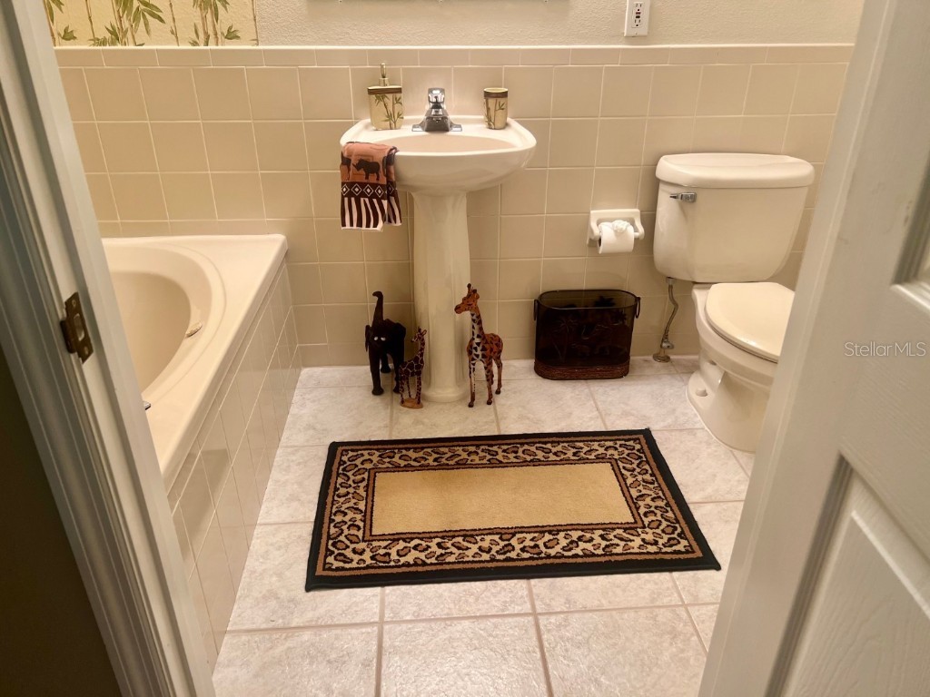 14460 Marina Way #9 Seminole FL 33776 TB8445654 image35