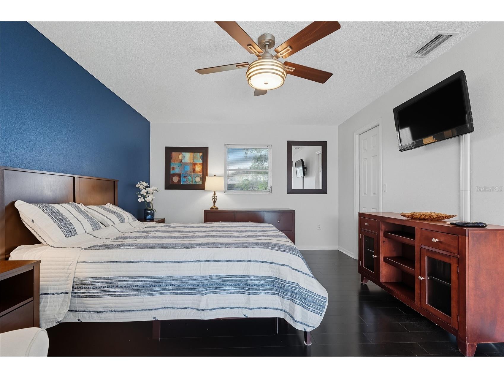 1447 Gleneagles Drive Venice FL 34292 A4678501 image43
