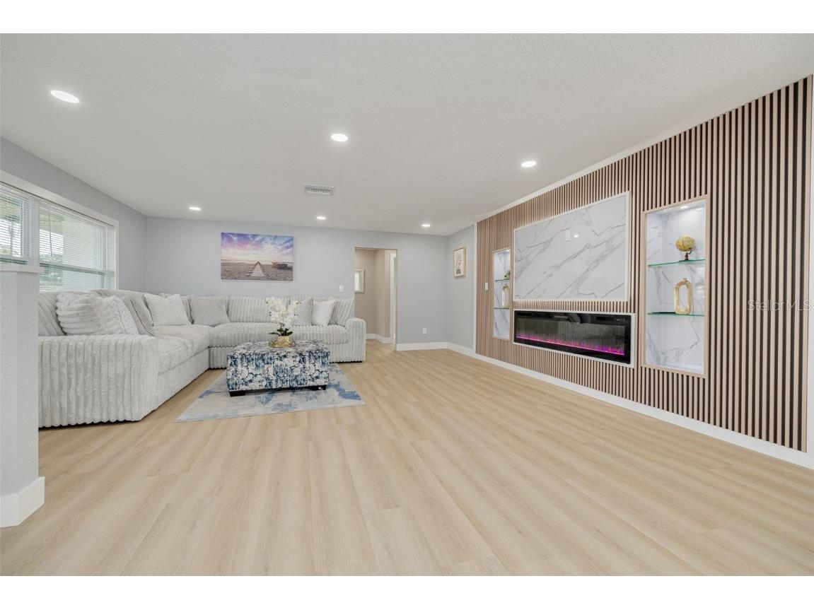 1447 Jasmine Way Clearwater FL 33756 TB8455484 image7