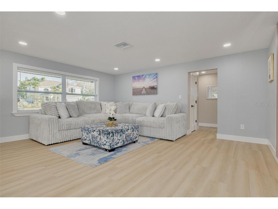 1447 Jasmine Way Clearwater FL 33756 TB8455484 image8