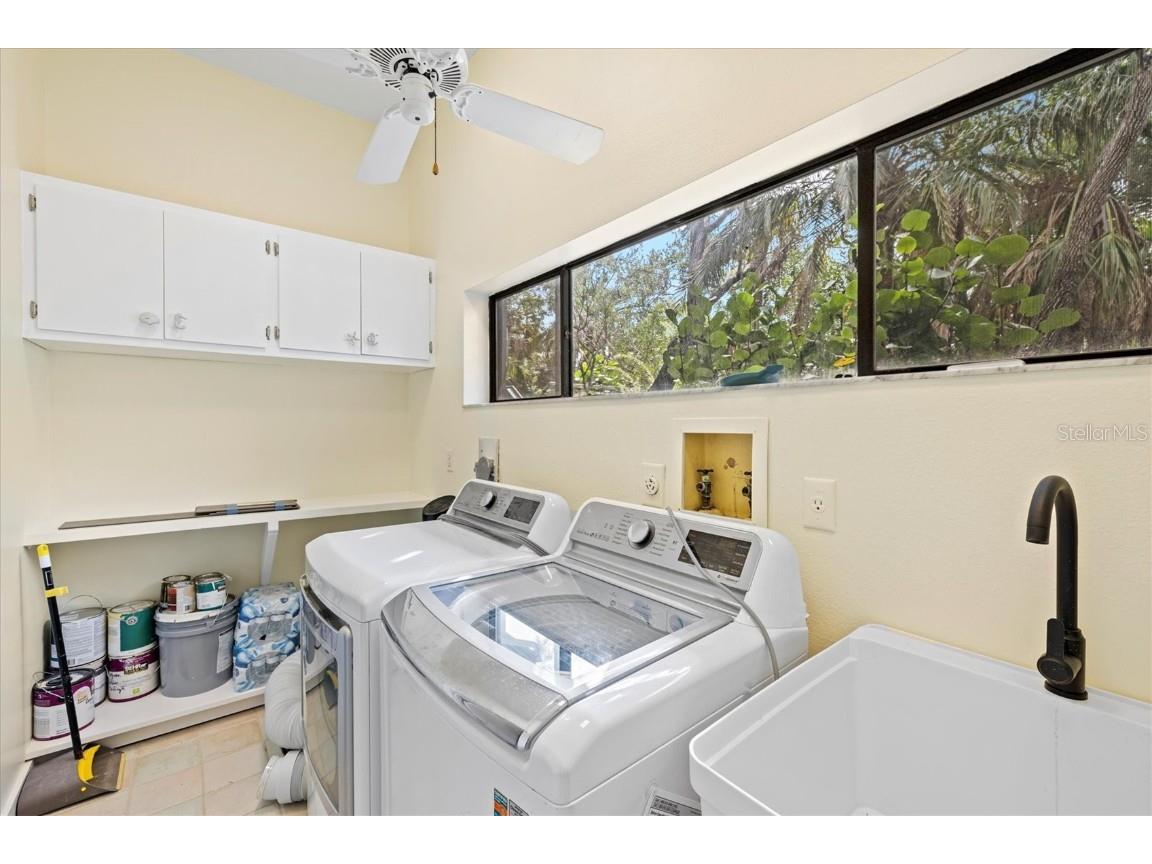 1447 Landings Circle #68 Sarasota FL 34231 A4639176 image10