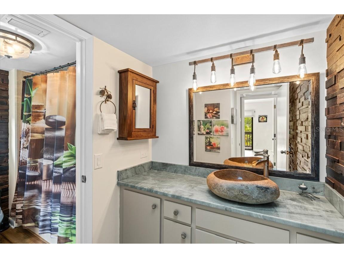 1447 Landings Circle #68 Sarasota FL 34231 A4639176 image21