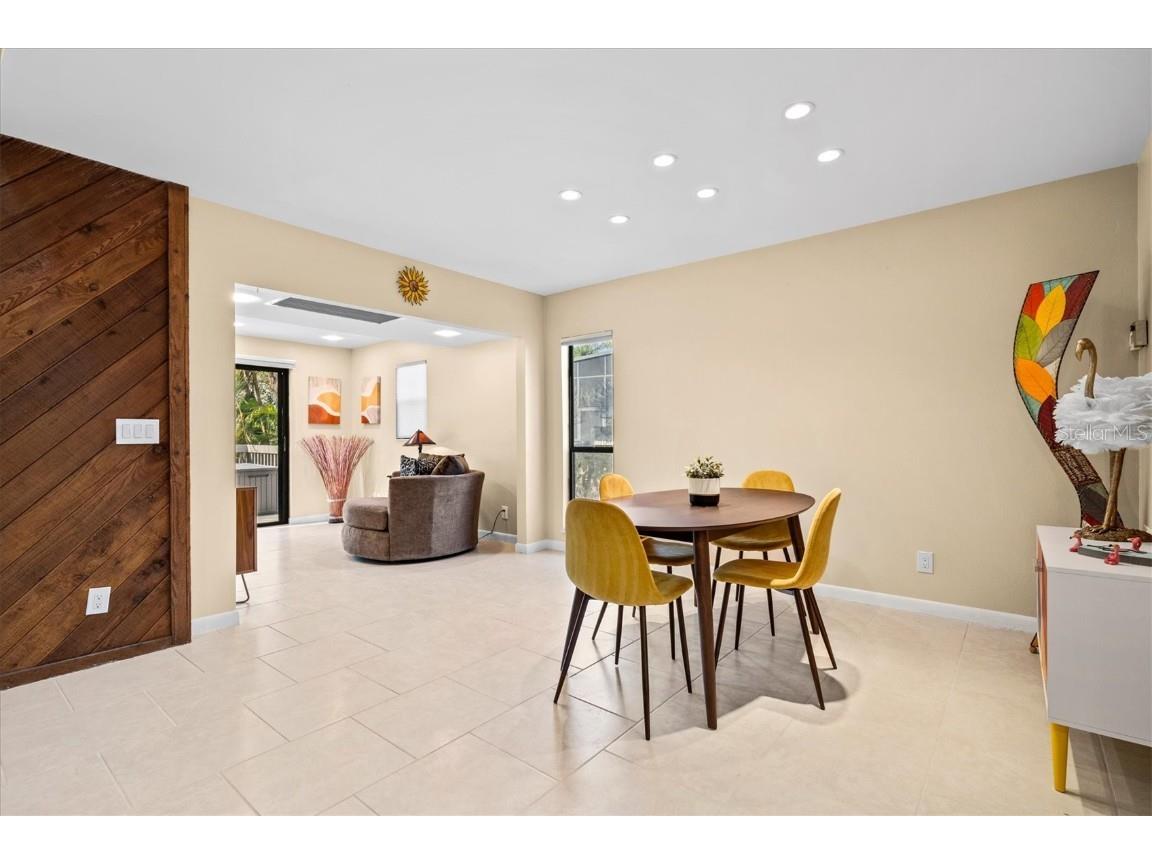 1447 Landings Circle #68 Sarasota FL 34231 A4639176 image27