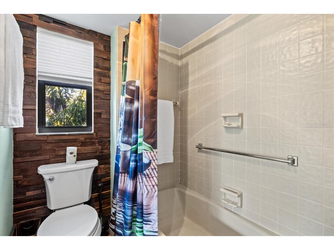 1447 Landings Circle #68 Sarasota FL 34231 A4639176 image41