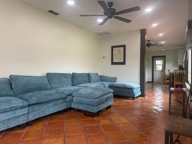 14472 Valentine Drive Largo FL 33774 TB8512337 image9