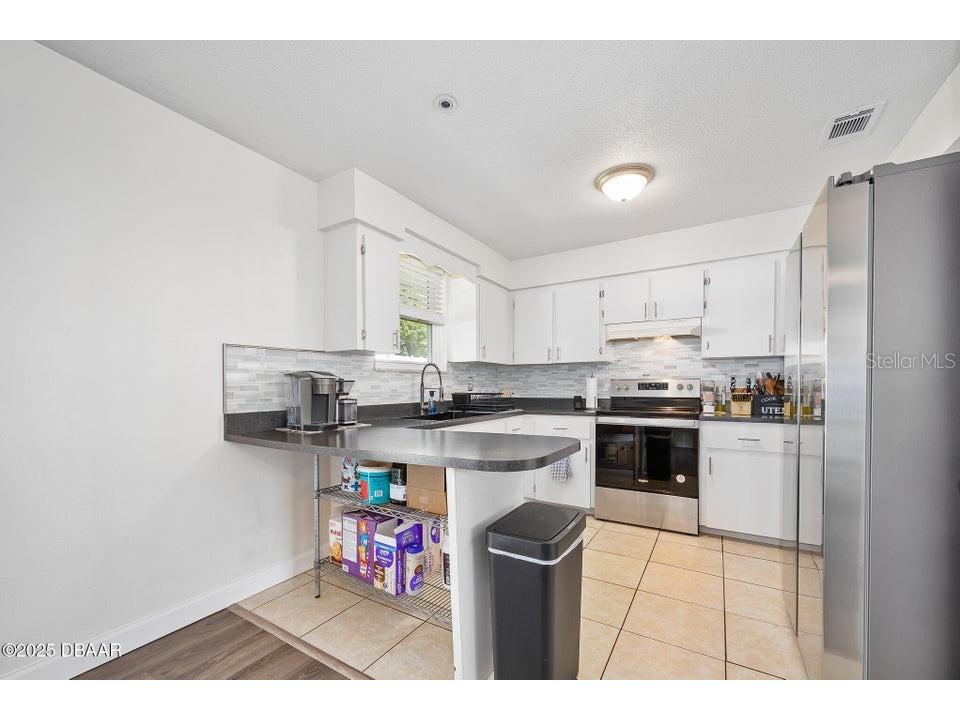 1448 Flomich Street Daytona Beach FL 32117 FC313931 image8