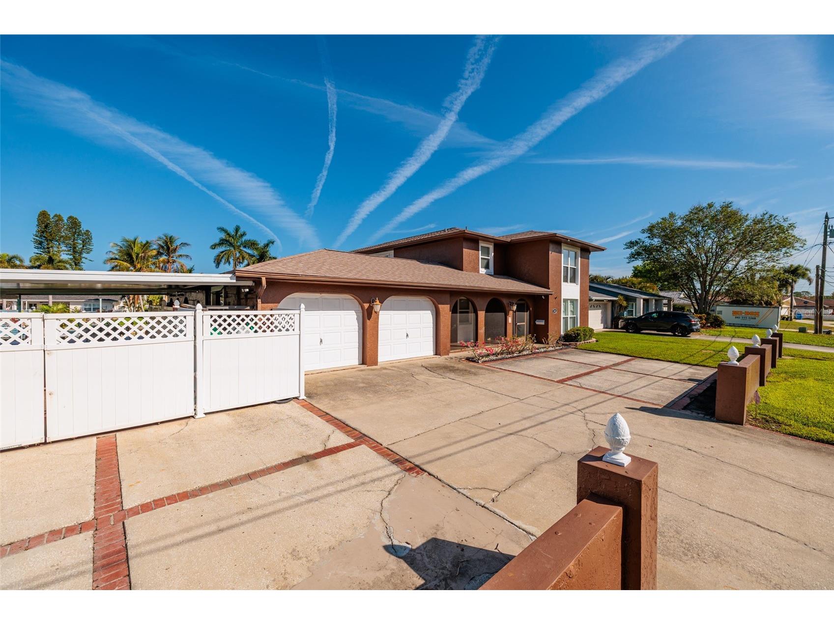 1449 45th Avenue NE Saint Petersburg FL 33703 TB8493813 image3