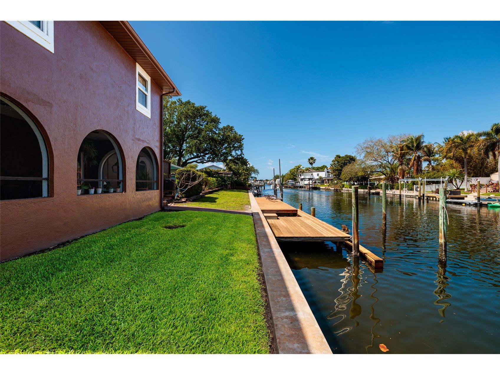 1449 45th Avenue NE Saint Petersburg FL 33703 TB8493813 image47