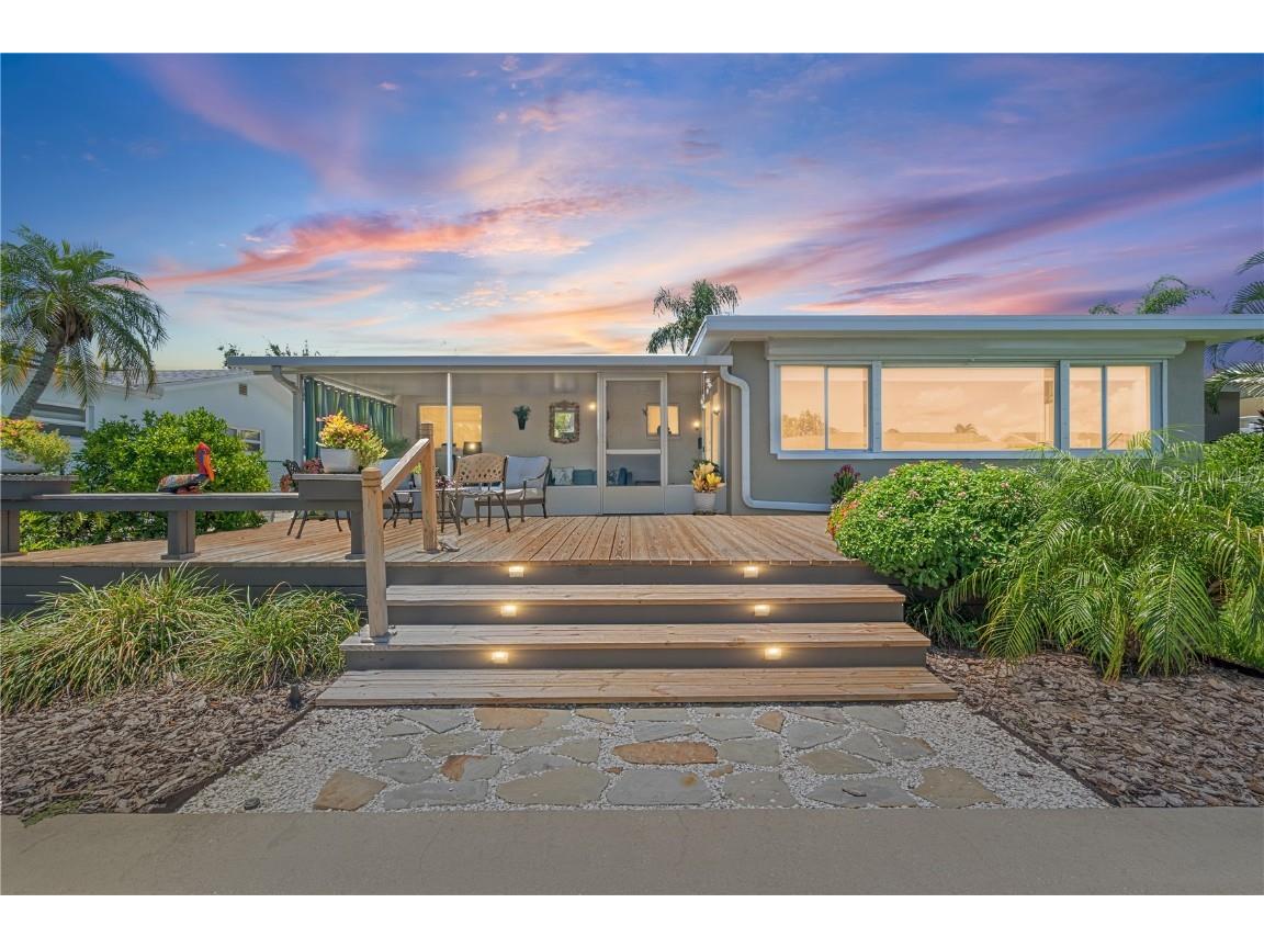 1449 49th Avenue NE Saint Petersburg FL 33703 - TAMPA BAY TB8331813 image1