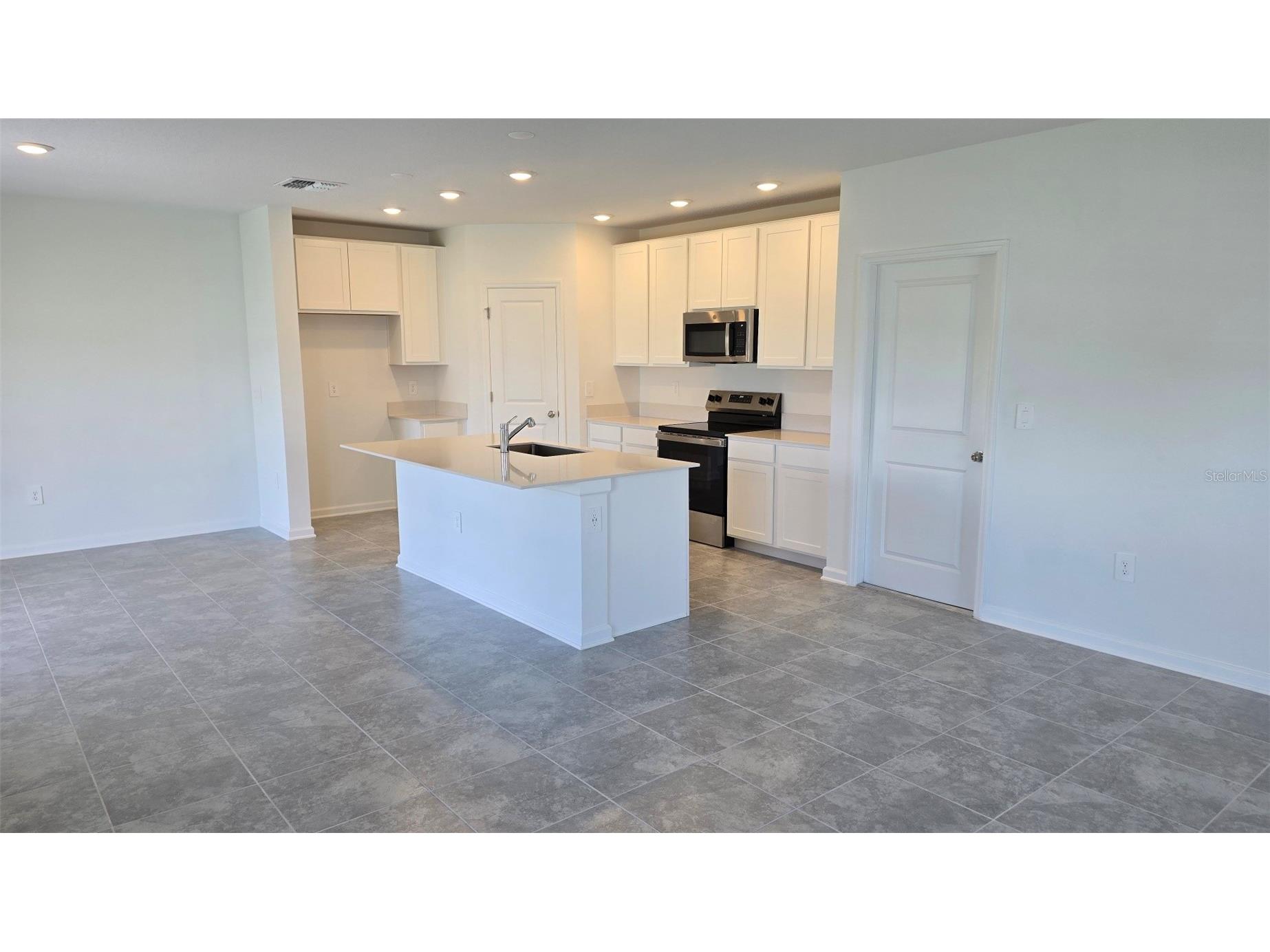 1449 Cumberland Avenue Davenport FL 33837 O6405559 image7