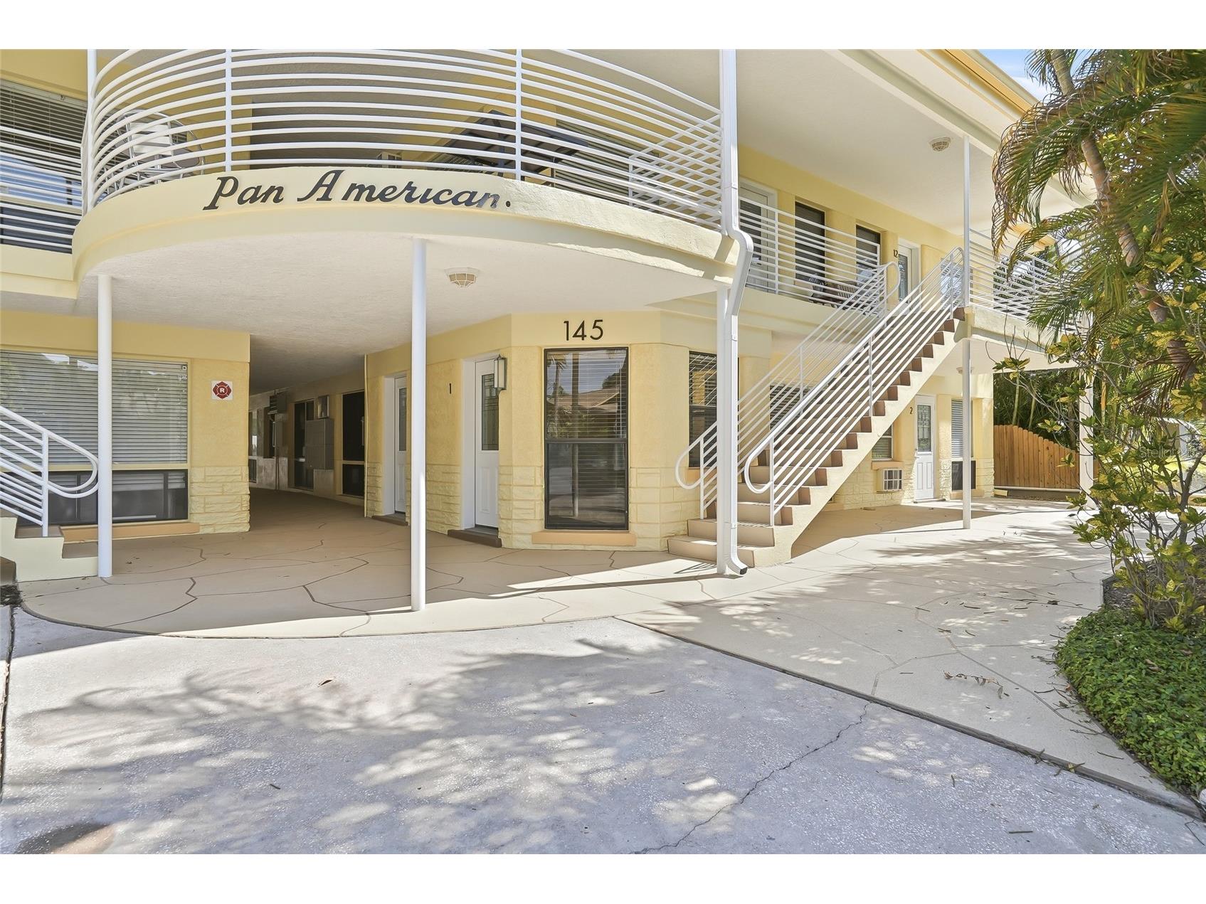 145 10th Avenue N #1 Saint Petersburg FL 33701 TB8499402 image1