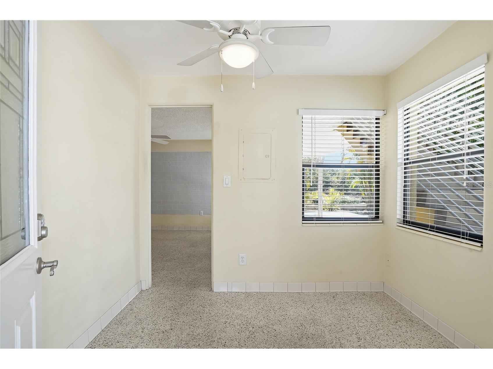 145 10th Avenue N #1 Saint Petersburg FL 33701 TB8499402 image17
