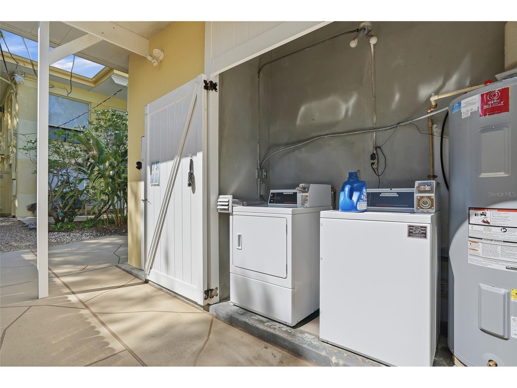 145 10th Avenue N #1 Saint Petersburg FL 33701 TB8499402 image25