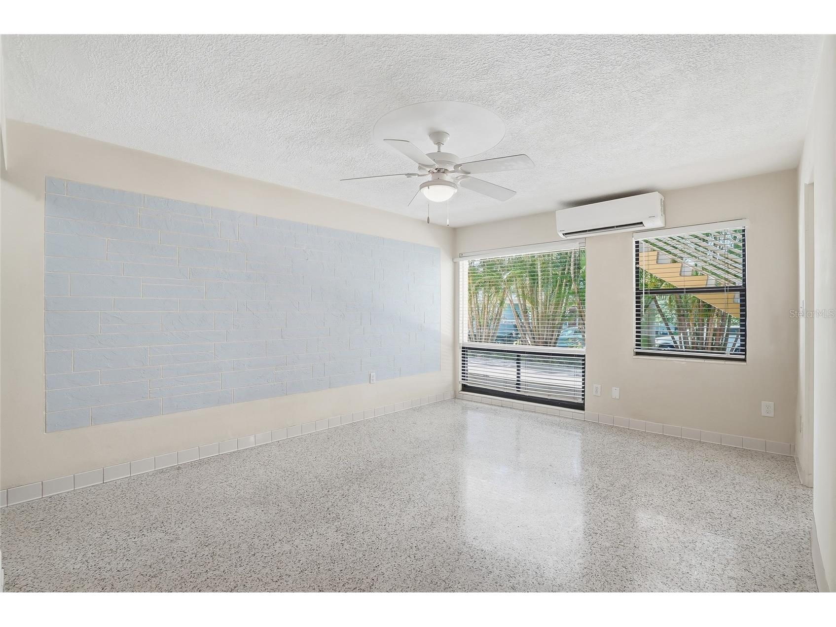 145 10th Avenue N #1 Saint Petersburg FL 33701 TB8499402 image6