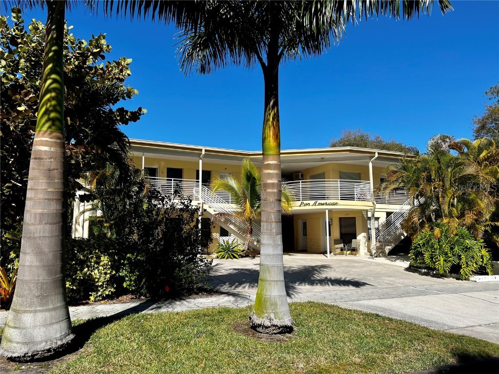 145 10th Avenue N #16 Saint Petersburg FL 33701 U8220528 image1