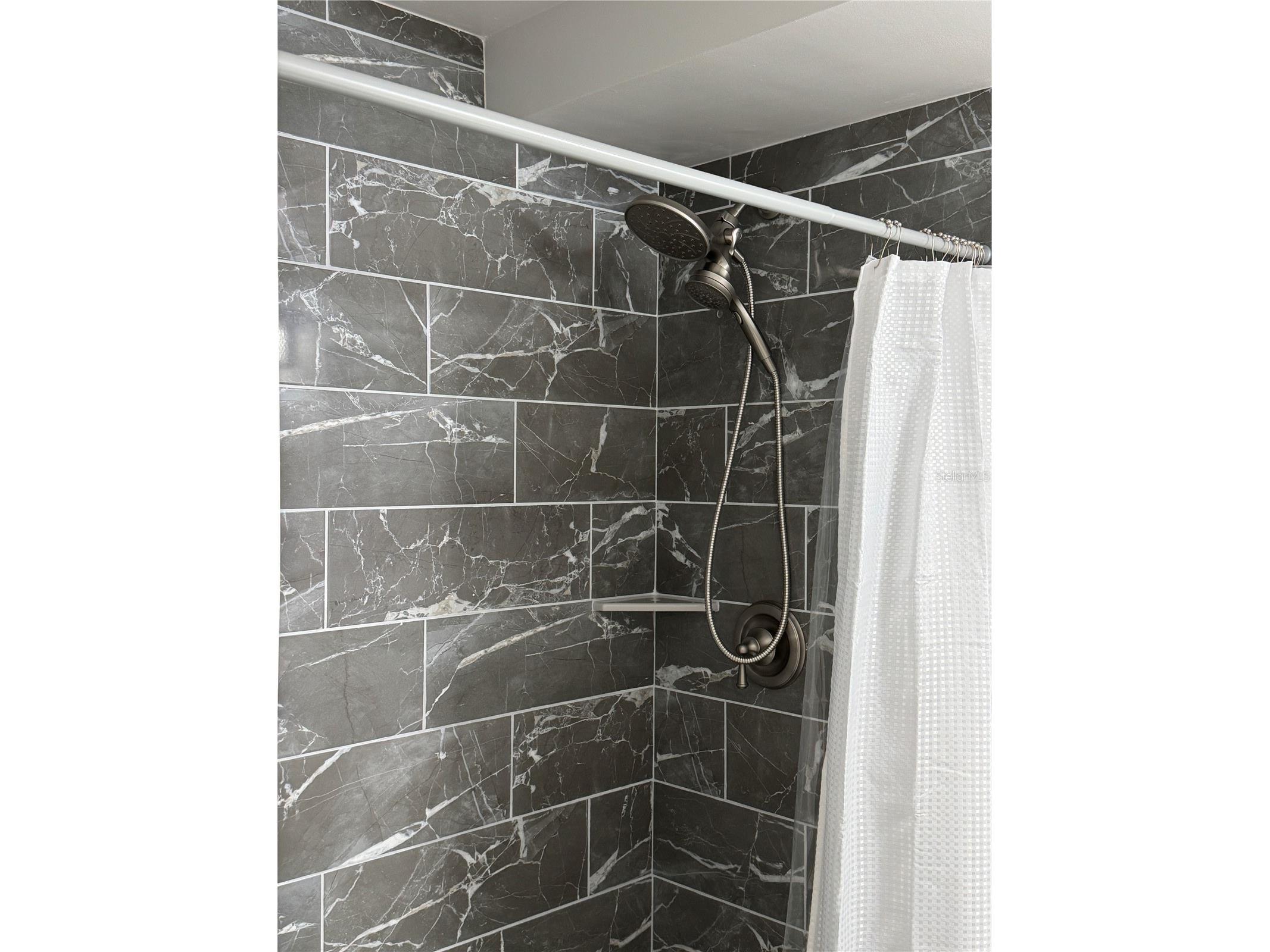 145 10th Avenue N #7 Saint Petersburg FL 33701 TB8509059 image7
