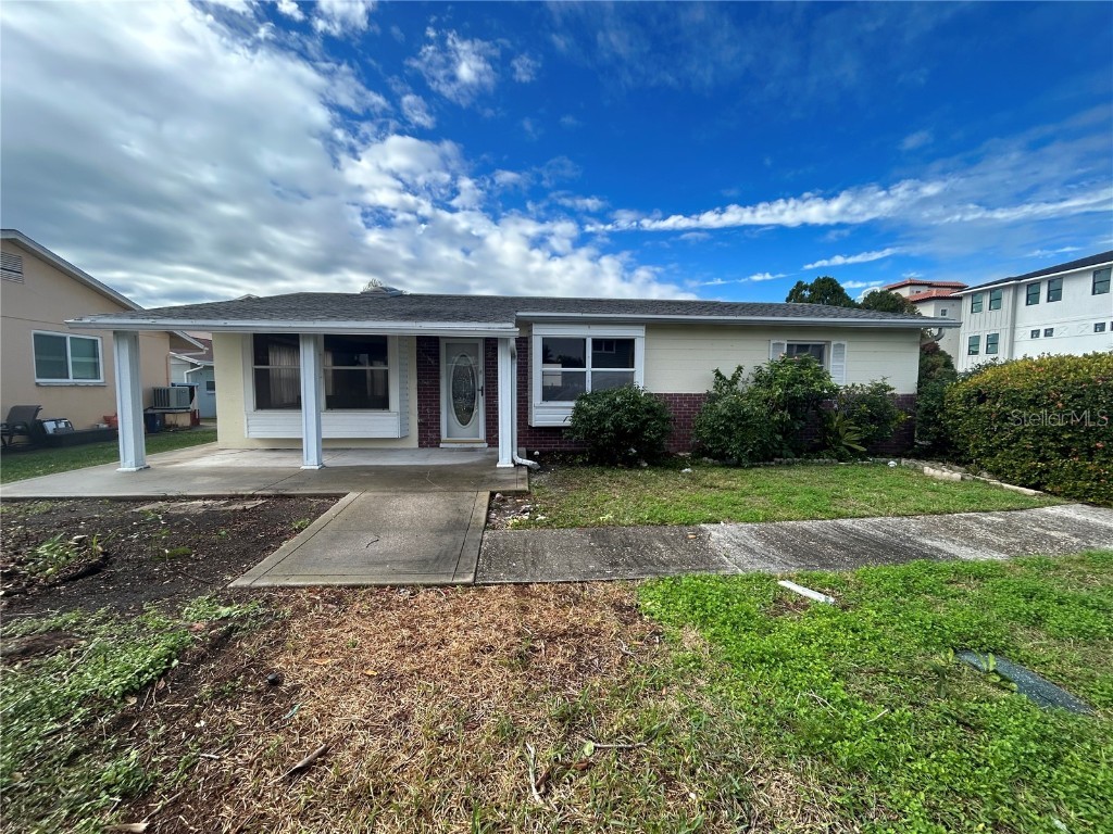 145 174th Terrace Drive E Redington Shores FL 33708 U8224991 image1