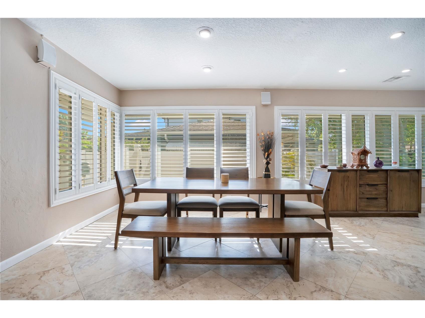 145 27th Avenue N Saint Petersburg FL 33704 TB8501516 image17