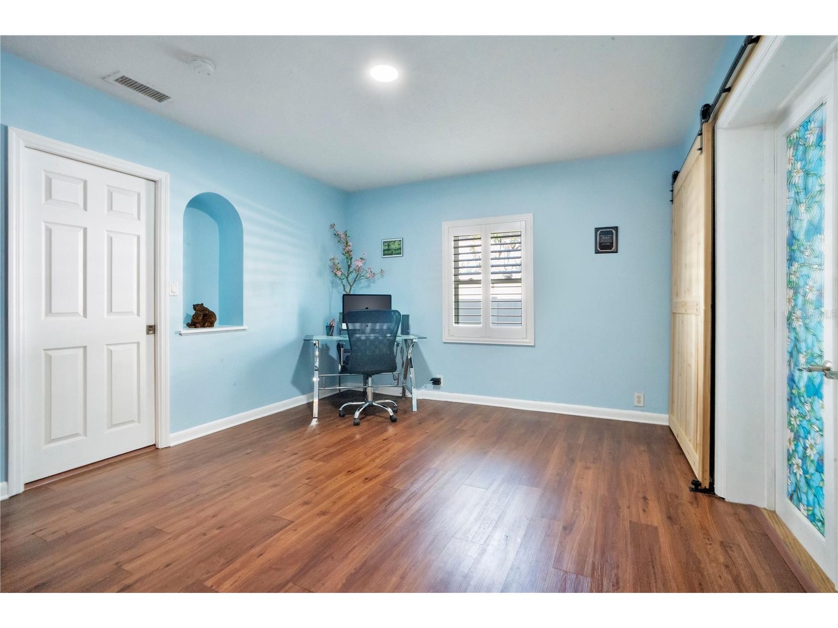 145 27th Avenue N Saint Petersburg FL 33704 TB8501516 image22