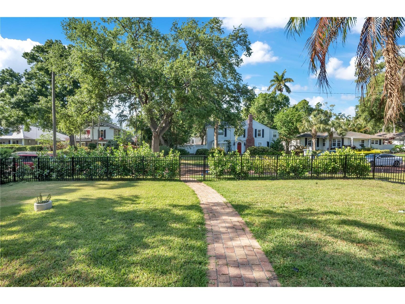 145 27th Avenue N Saint Petersburg FL 33704 TB8501516 image3