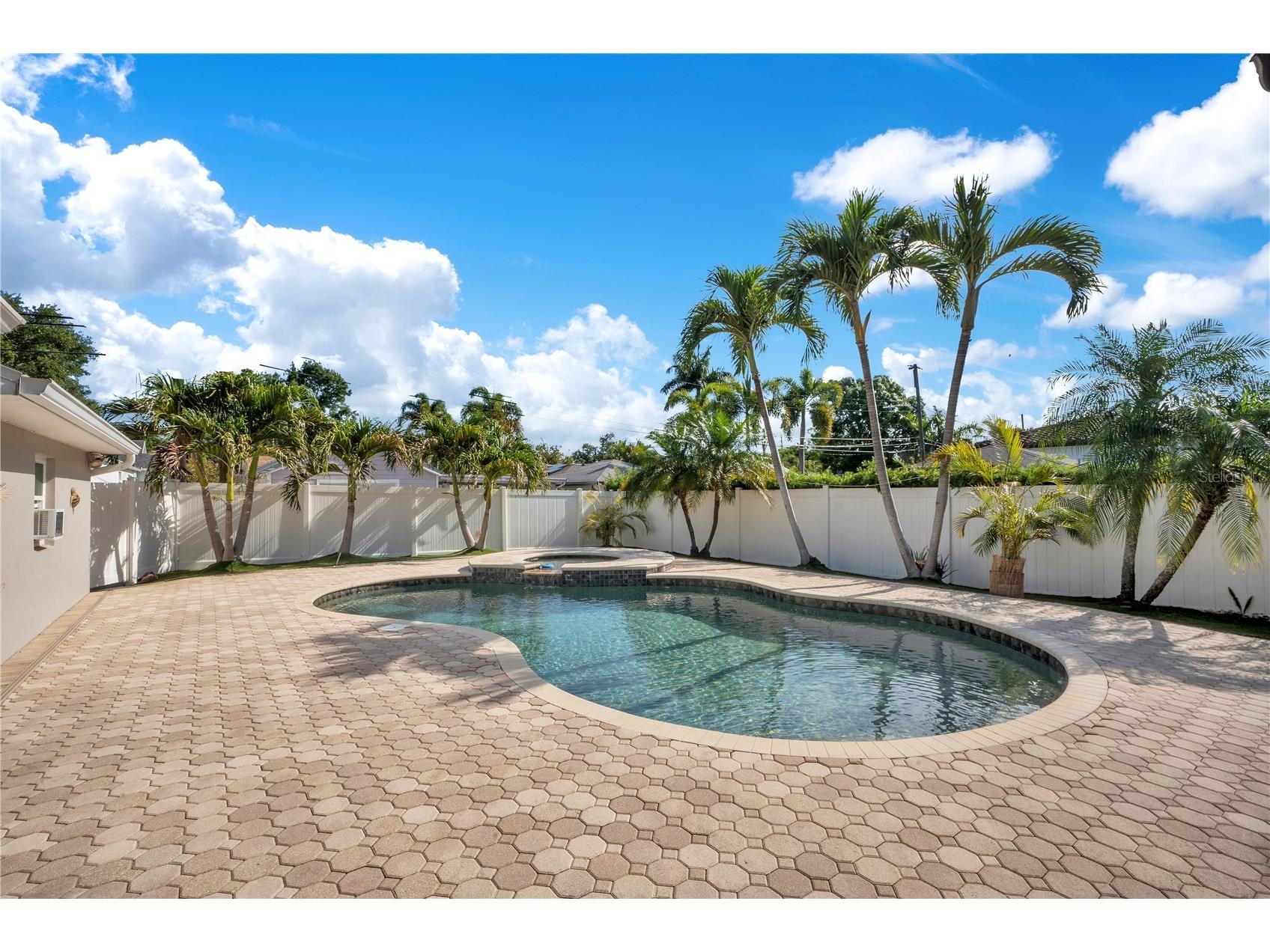 145 27th Avenue N Saint Petersburg FL 33704 TB8501516 image30