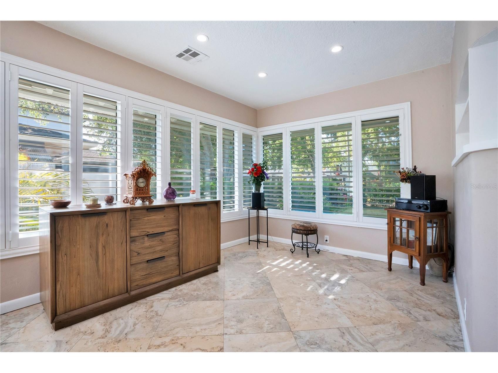 145 27th Avenue N Saint Petersburg FL 33704 TB8501516 image8