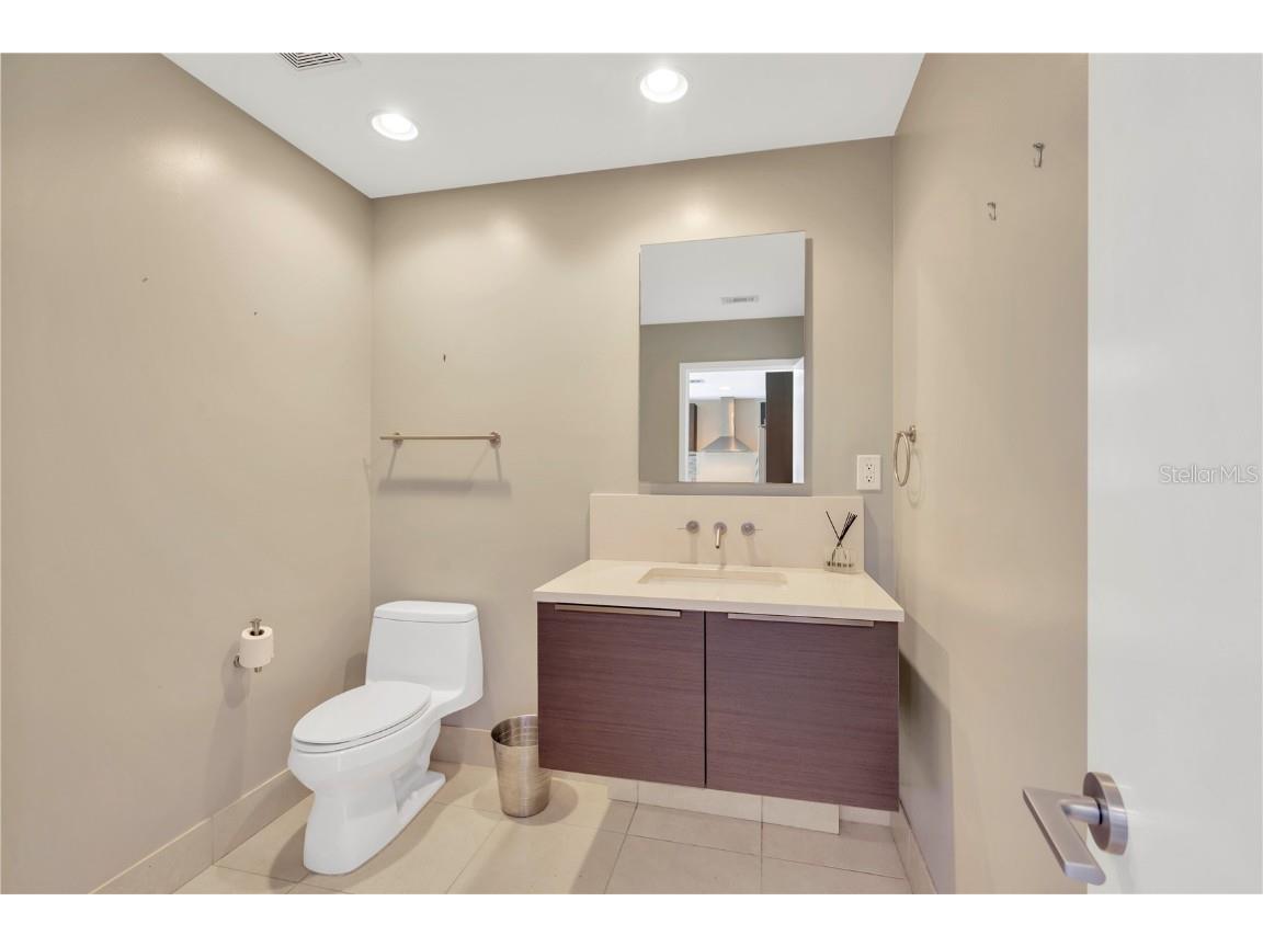 145 2nd Avenue S #521 Saint Petersburg FL 33701 TB8425466 image46