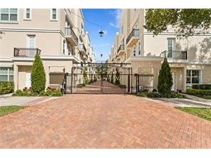 145 4th Avenue N #401 Saint Petersburg FL 33701 - TAMPA BAY TB8471658 image1
