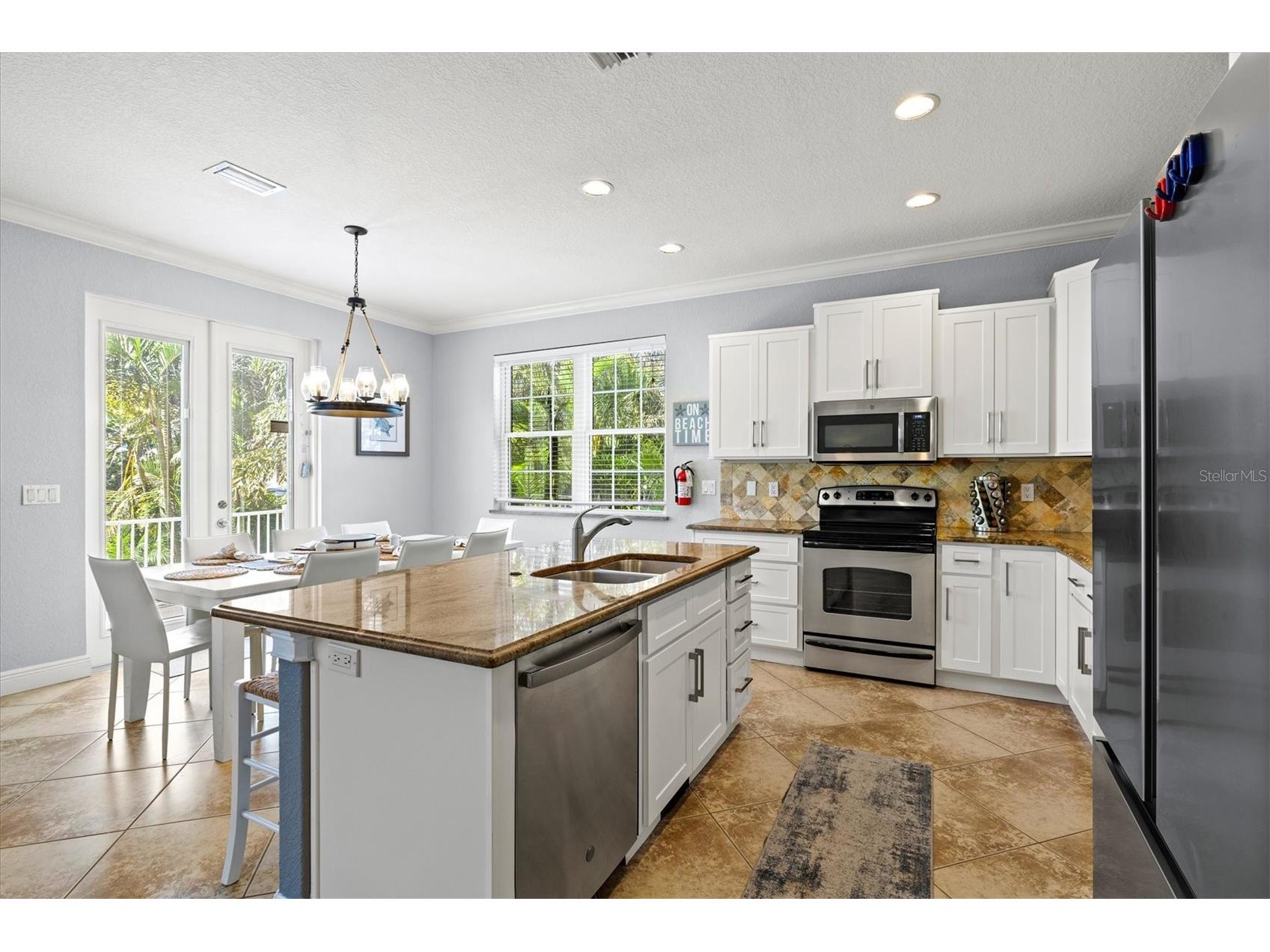 145 50th St Holmes Beach FL 34217 A4654712 image10