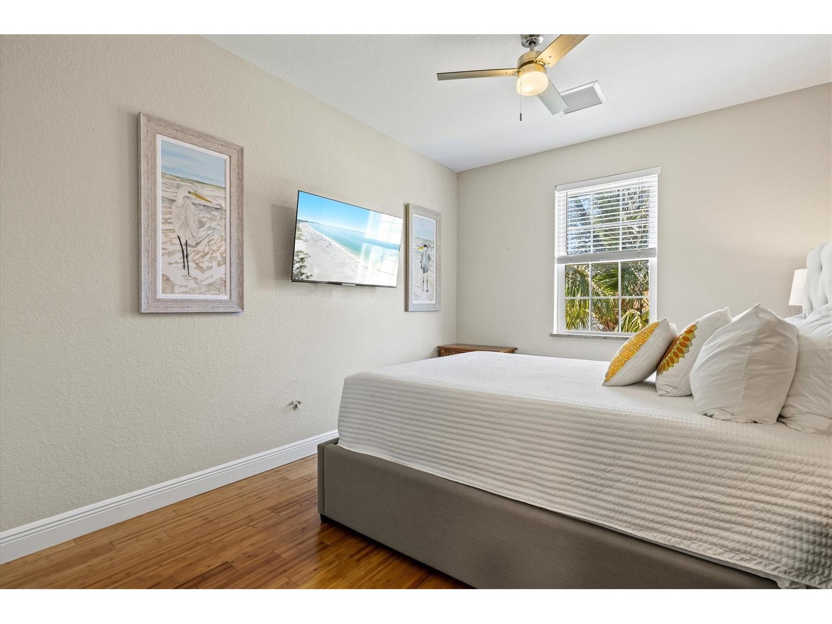 145 50th St Holmes Beach FL 34217 A4654712 image32