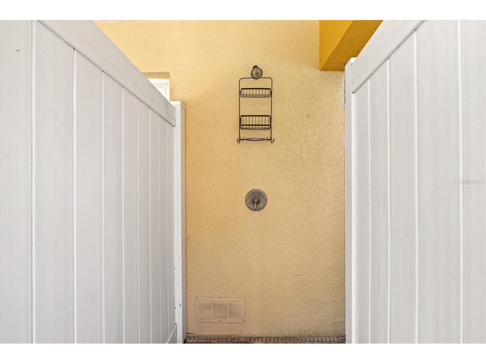 145 50th St Holmes Beach FL 34217 A4654712 image47