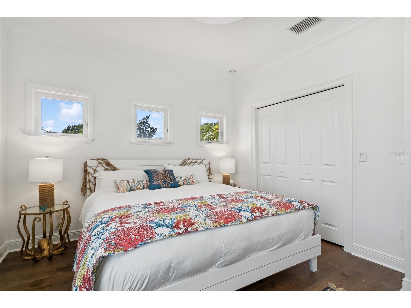 145 Bay Point Drive NE Saint Petersburg FL 33704 - TAMPA BAY TB8460708 image44