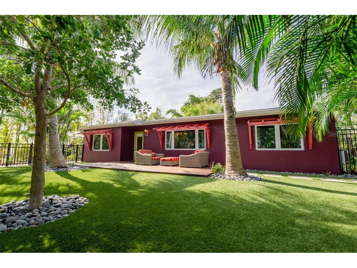 145 Crescent Drive Anna Maria FL 34216 A4553339 image1