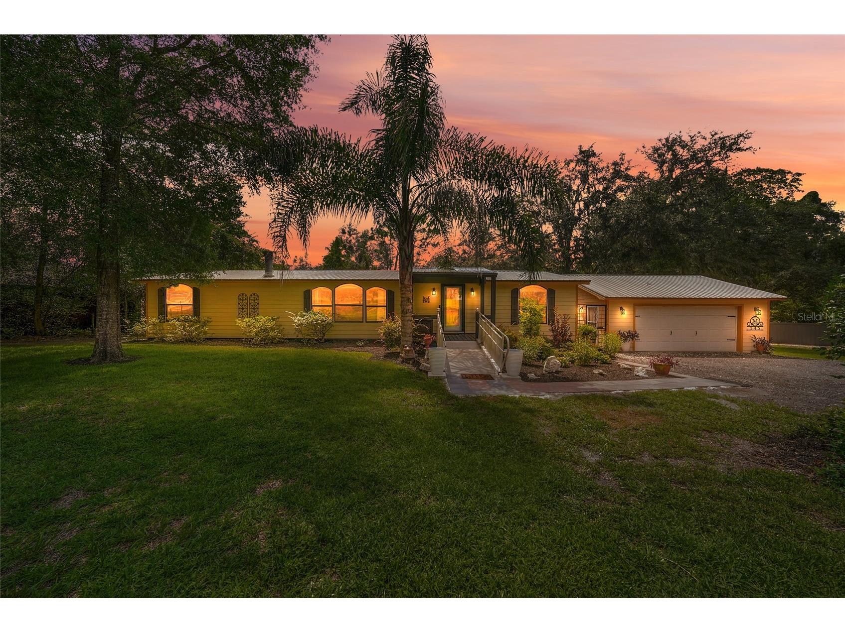 145 Crystal Lake Drive Melrose FL 32666 TB8525712 image2
