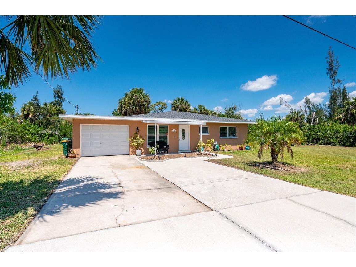 145 Glenholm Avenue Punta Gorda FL 33950 C7493156 image1