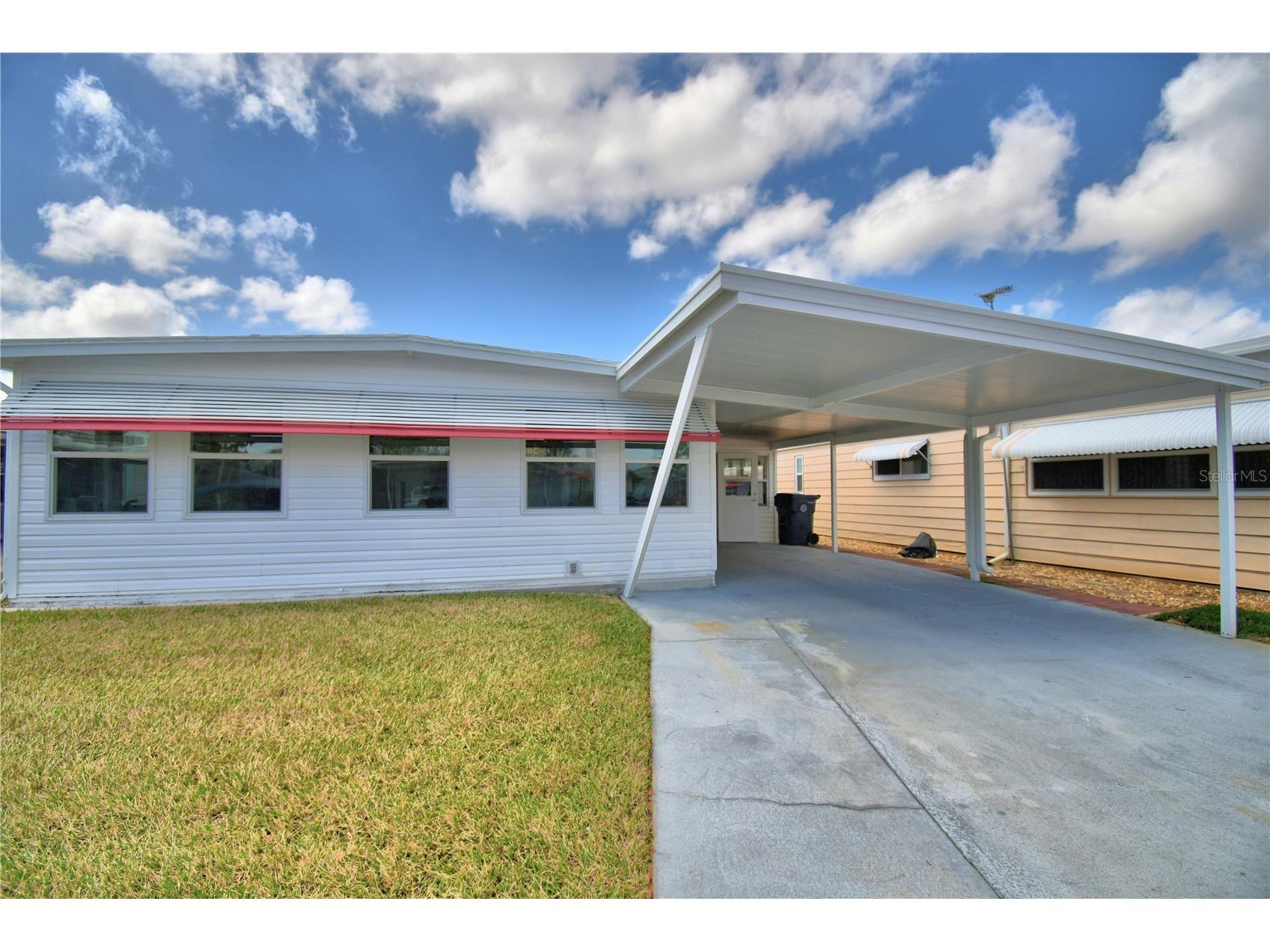 145 Holiday Lane Auburndale FL 33823 P4937778 image1