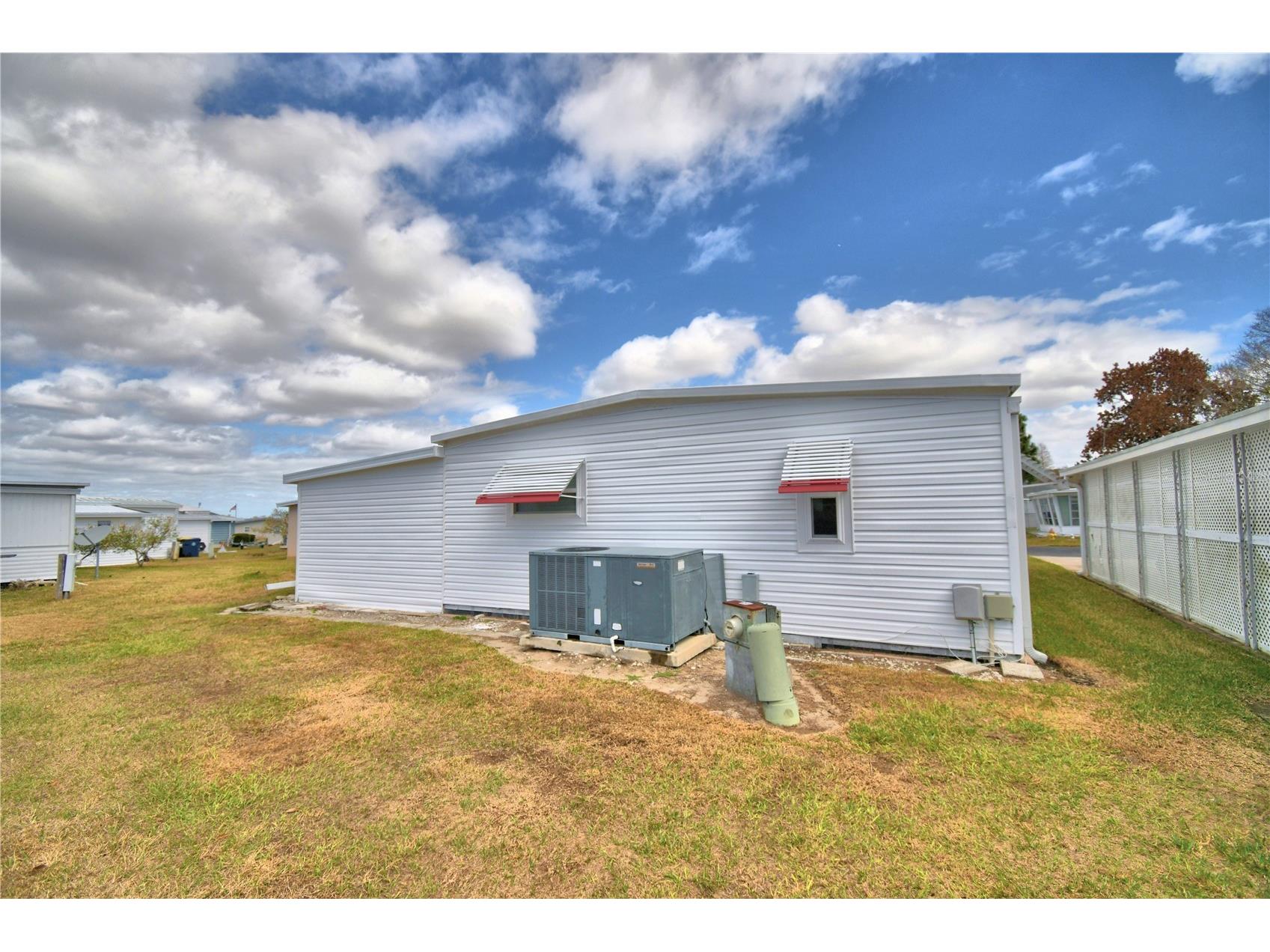 145 Holiday Lane Auburndale FL 33823 P4937778 image8